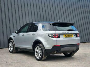 Land Rover Discovery Sport 2.0 TD4 SE Tech Auto 4WD Euro 6 (s/s) 5dr