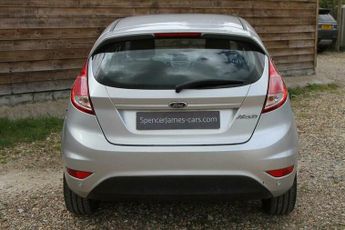 Ford Fiesta 1.6 Zetec Powershift Euro 6 5dr