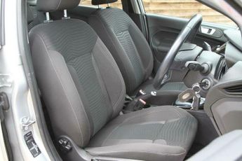 Ford Fiesta 1.6 Zetec Powershift Euro 6 5dr