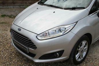 Ford Fiesta 1.6 Zetec Powershift Euro 6 5dr