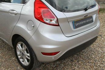 Ford Fiesta 1.6 Zetec Powershift Euro 6 5dr