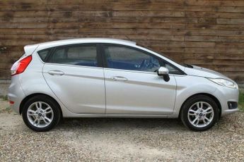 Ford Fiesta 1.6 Zetec Powershift Euro 6 5dr