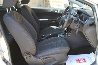 Ford Fiesta 1.0T EcoBoost Zetec Powershift Euro 5 3dr