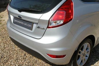 Ford Fiesta 1.0T EcoBoost Zetec Powershift Euro 5 3dr