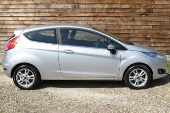Ford Fiesta 1.0T EcoBoost Zetec Powershift Euro 5 3dr