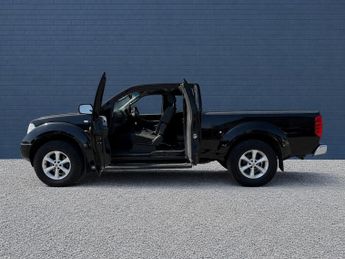 Nissan Navara DCI OUTLAW 4X4 SHR SWB KCB