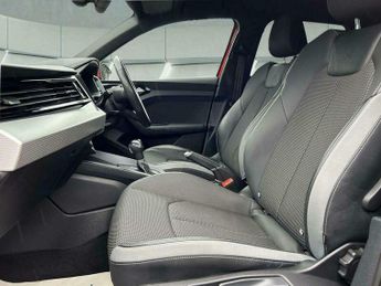 Audi A1 1.0 TFSI 30 S line Sportback S Tronic Euro 6 (s/s) 5dr