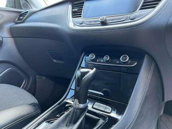 Vauxhall Grandland X 1.2 Turbo Sport Nav Auto Euro 6 (s/s) 5dr