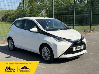 Toyota AYGO 1.0 VVT-i x-play Euro 6 5dr