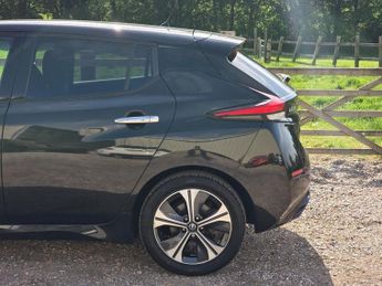 Nissan Leaf LAUNCH EDITION