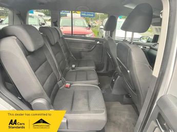 Volkswagen Touran SE TDI BLUEMOTION TECHNOLOGY