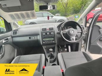 Volkswagen Touran SE TDI BLUEMOTION TECHNOLOGY