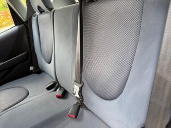 Honda Jazz 1.4 i-DSI SE Hatchback 5dr Petrol CVT-7 (139 g/km, 82 bhp)