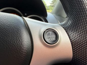 Honda Jazz 1.4 i-DSI SE Hatchback 5dr Petrol CVT-7 (139 g/km, 82 bhp)