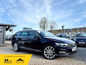 Volkswagen Passat R LINE TDI BLUEMOTION TECHNOLOGY DSG