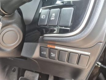 Mitsubishi Outlander PHEV 5H