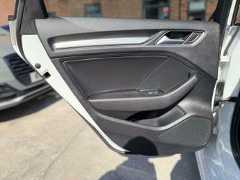 Audi A3 1.5 TFSI CoD 35 Black Edition S Tronic Euro 6 (s/s) 4dr