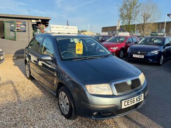 Skoda Fabia AMBIENTE (64BHP)