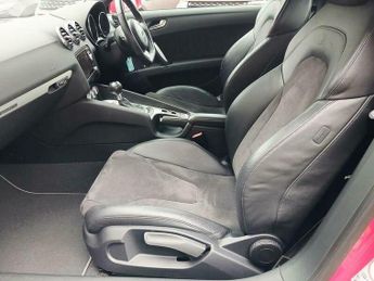 Audi TT 2.0 TDI Black Edition Roadster S Tronic quattro Euro 5 2dr