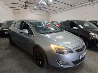 Vauxhall Astra 1.6 16v SRi Euro 5 5dr