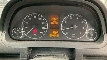 Mercedes-Benz A Class 1.5 A160 Classic SE CVT 5dr
