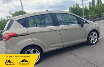 Ford B-Max TITANIUM