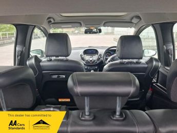 Ford B-Max TITANIUM