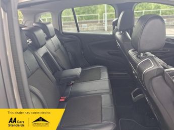 Ford B-Max TITANIUM