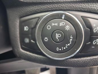 Ford B-Max TITANIUM