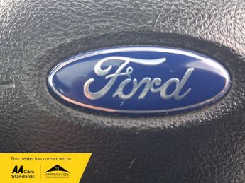 Ford B-Max TITANIUM