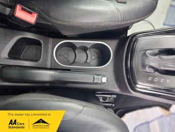 Ford B-Max TITANIUM