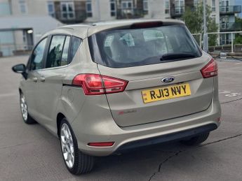 Ford B-Max TITANIUM