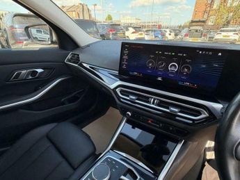 BMW 3 SERIES 2.0 330e 12kWh Sport Auto Euro 6 (s/s) 4dr