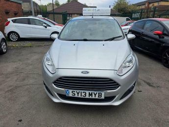 Ford Fiesta 1.0T EcoBoost Zetec Euro 5 (s/s) 5dr