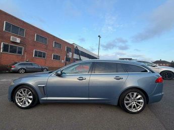 Jaguar XF 2.2d Premium Luxury Sportbrake Auto Euro 5 (s/s) 5dr