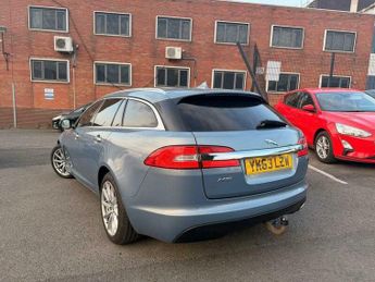 Jaguar XF 2.2d Premium Luxury Sportbrake Auto Euro 5 (s/s) 5dr