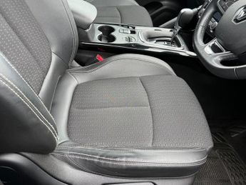 Renault Kadjar 1.2 TCe Dynamique S Nav EDC Euro 6 5dr 130BHP