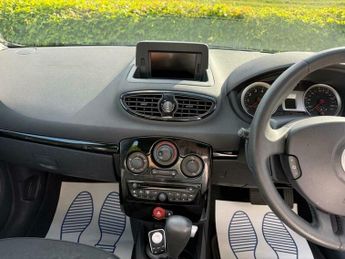 Renault Clio 1.6 VVT Dynamique TomTom Sport Tourer Auto Euro 5 5dr