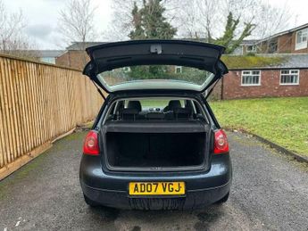 Volkswagen Golf 1.6 FSI Match 5dr