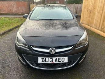 Vauxhall Astra 1.7 CDTi ecoFLEX SE Euro 5 (s/s) 5dr