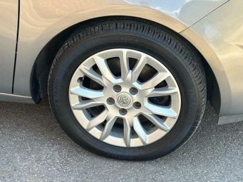 Vauxhall Meriva 1.7 CDTi Exclusiv Auto Euro 5 5dr