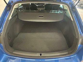 SEAT Leon 1.5 eHybrid 25.8kWh FR DSG Euro 6 (s/s) 5dr