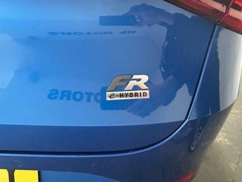 SEAT Leon 1.5 eHybrid 25.8kWh FR DSG Euro 6 (s/s) 5dr