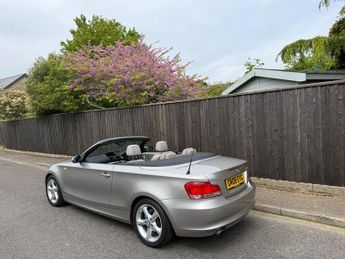 BMW 1 SERIES 120i SE