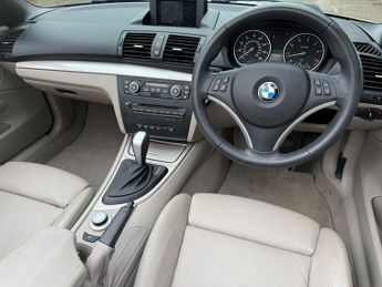 BMW 1 SERIES 120i SE