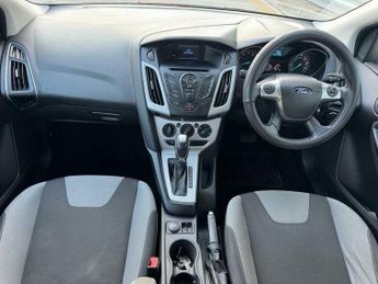 Ford Focus 1.6 Zetec Powershift Euro 5 5dr