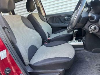 Nissan Note 1.6 16V n-tec Auto Euro 5 5dr