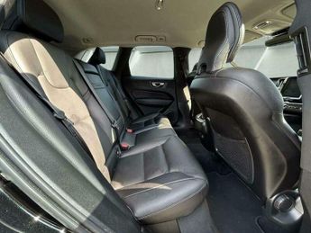 Volvo XC60 2.0 T5 Momentum Auto AWD Euro 6 (s/s) 5dr