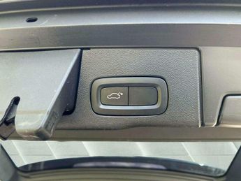 Volvo XC60 2.0 T5 Momentum Auto AWD Euro 6 (s/s) 5dr