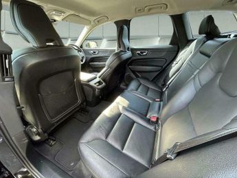 Volvo XC60 2.0 T5 Momentum Auto AWD Euro 6 (s/s) 5dr